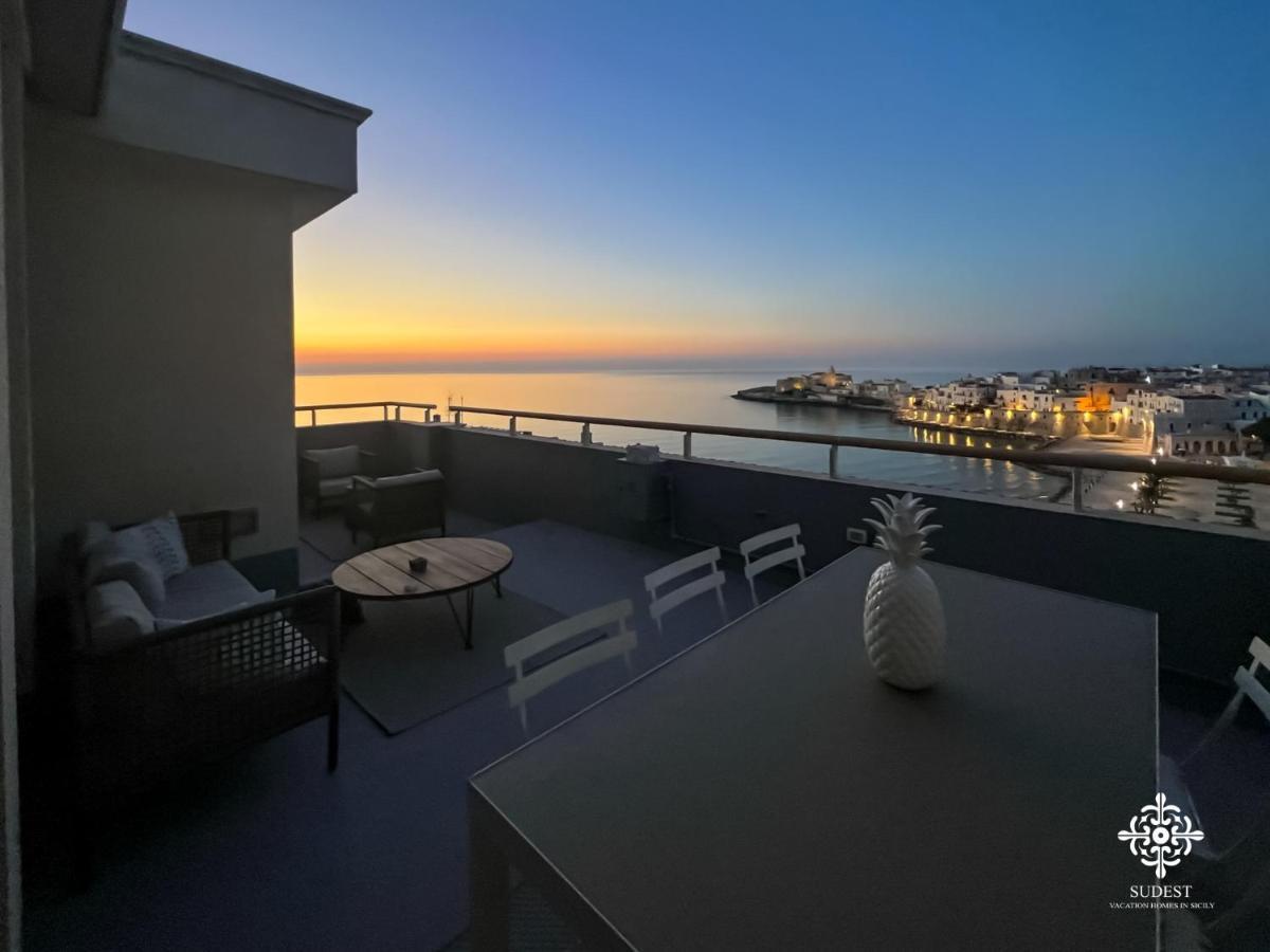 Infinito - Attico Sul Mare Lägenhet Vieste Exteriör bild