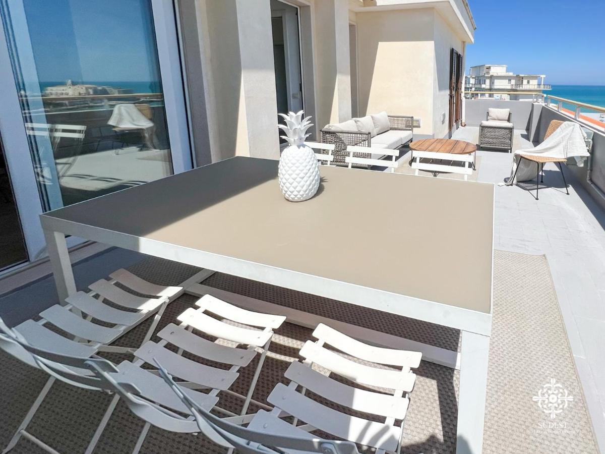 Infinito - Attico Sul Mare Lägenhet Vieste Exteriör bild