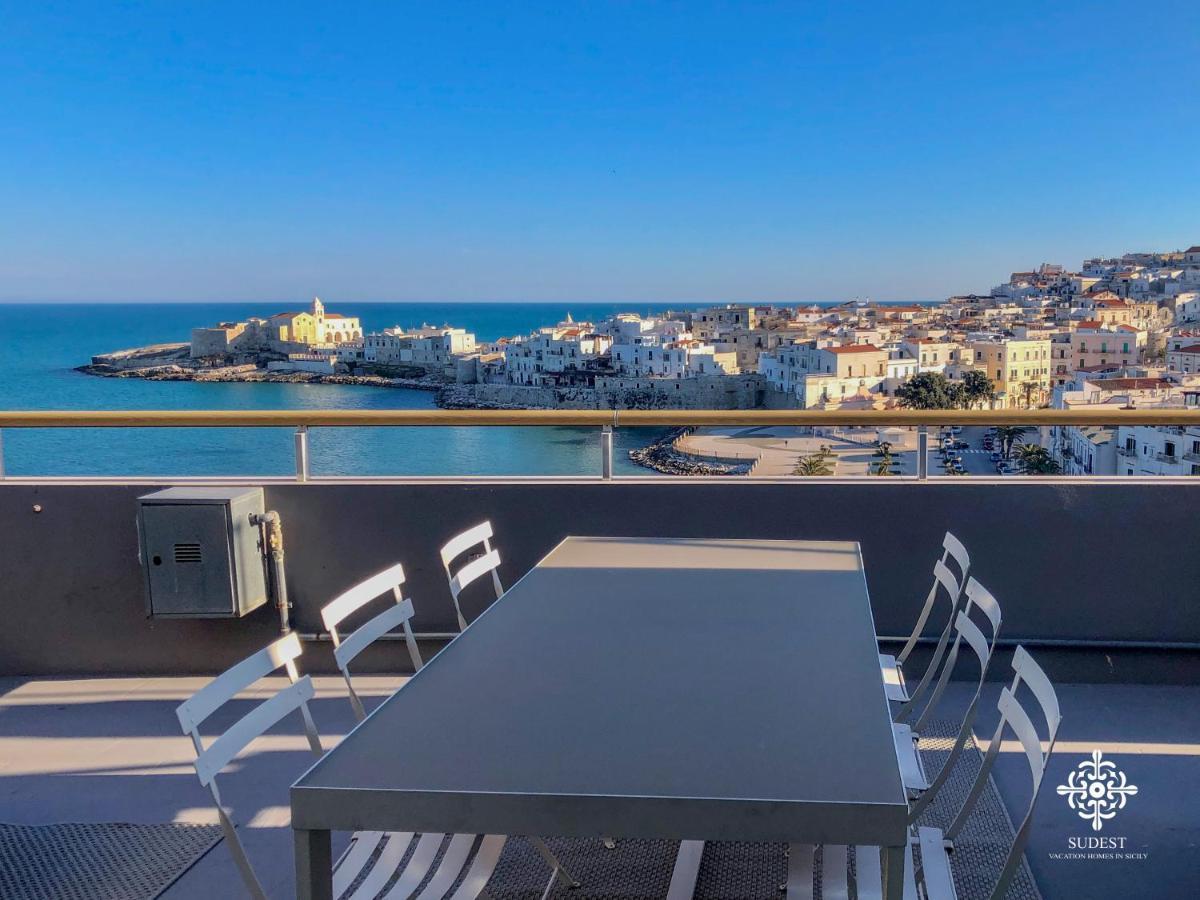 Infinito - Attico Sul Mare Lägenhet Vieste Exteriör bild